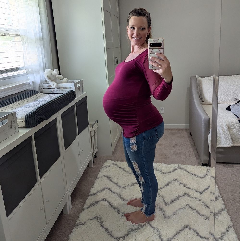 M burgany maternity top